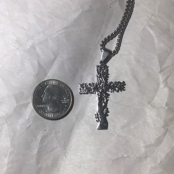 Christian cross tree pendant necklace - Picture 4 of 4